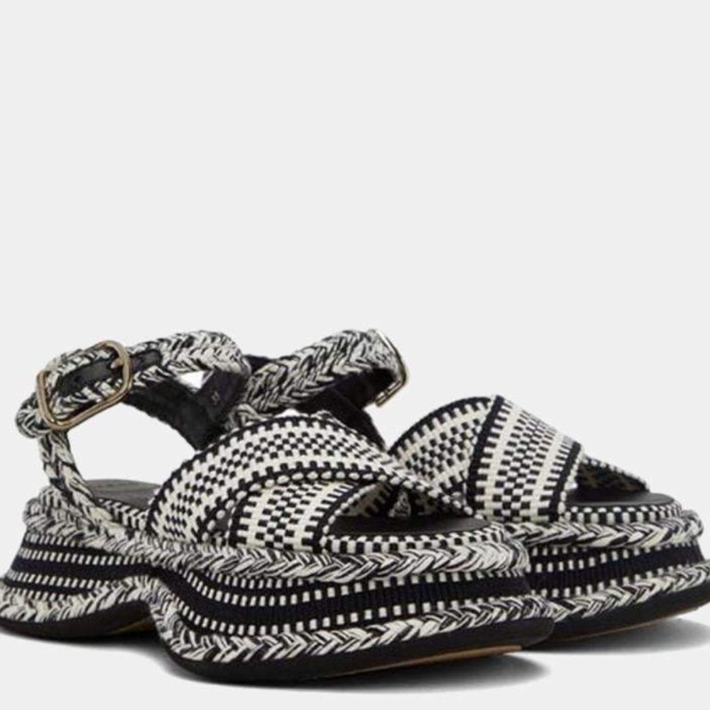 Chloe Woven Sandal Size 39